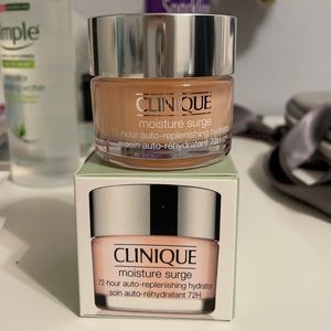 Clinique moisture surge